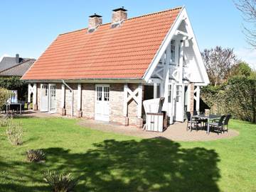 Ferienhaus für 4 Personen, mit Terrasse in Westerland