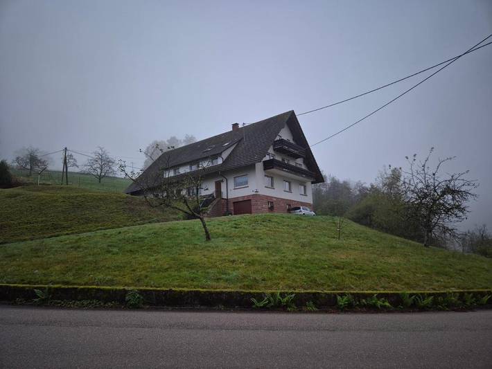 Ferienwohnung für 4 Personen, mit Balkon und Terrasse sowie Garten und Ausblick in Oppenau - 4