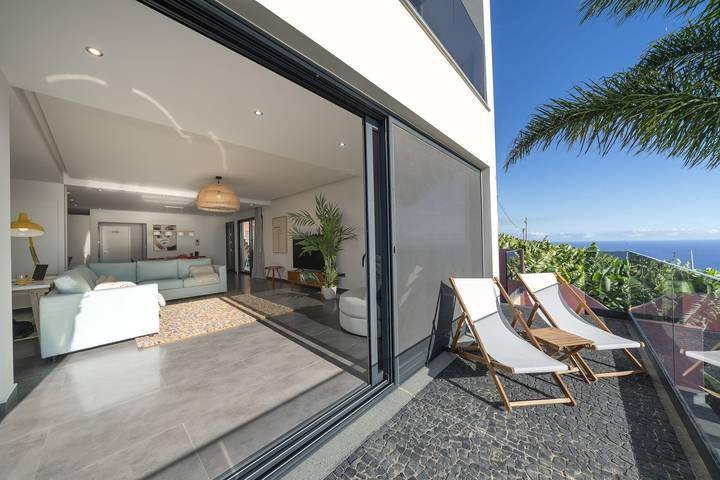 Location de vacances pour 6 personnes, avec jardin et piscine, animaux acceptés à Ponta do Sol - 2