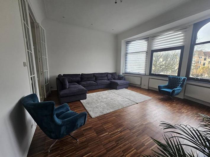 Location de vacances pour 22 personnes, avec Balcon ainsi que Terrasse et Jardin à Schaerbeek