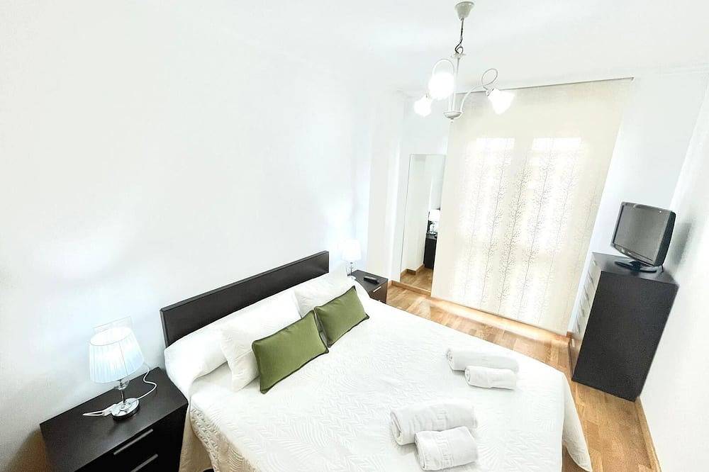 Entire apartment, Apartment for 6 people near the beach in Viveiro, Galician Coast