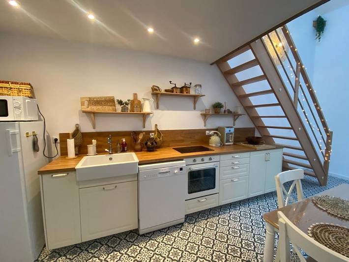 Location de vacances pour 2 personnes, avec jacuzzi ainsi que jardin et piscine à Auxonne - 2