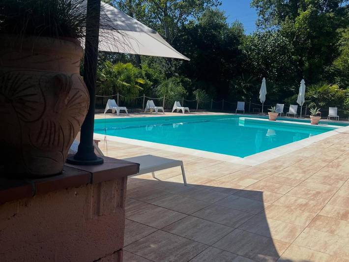 Hôtel pour 4 personnes, avec jardin et piscine à Fabriano - 2