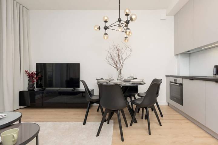 Ferienwohnung für 8 Personen, mit Balkon, kinderfreundlich in Warschau - 2