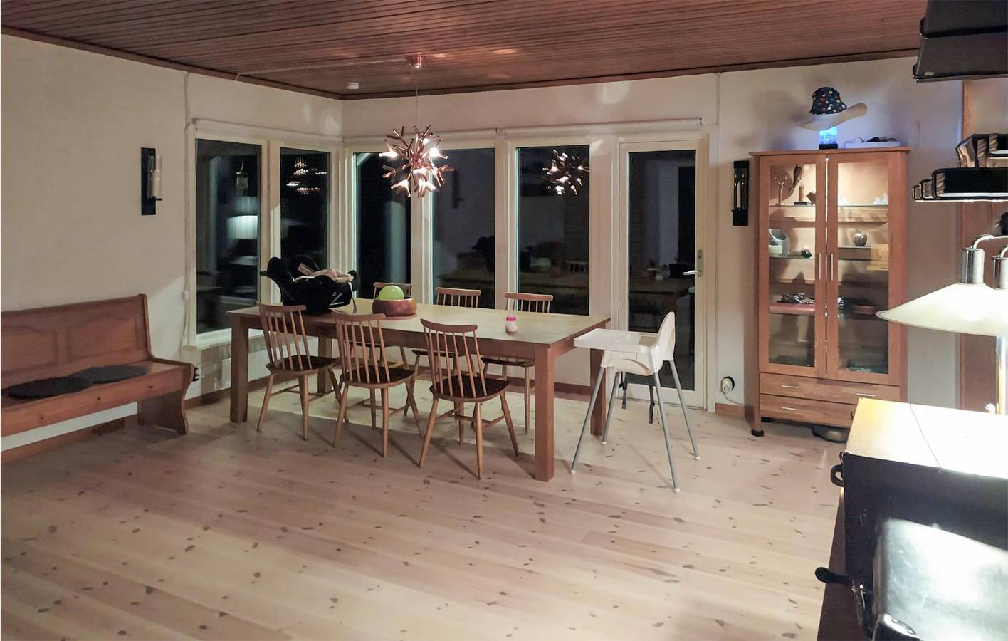 Hus för 5 Personer med trädgård in Svenska Östersjön