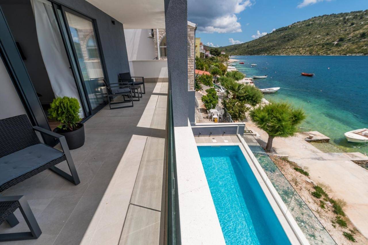 House Galesic in Rogoznica, Šibenik-Knin