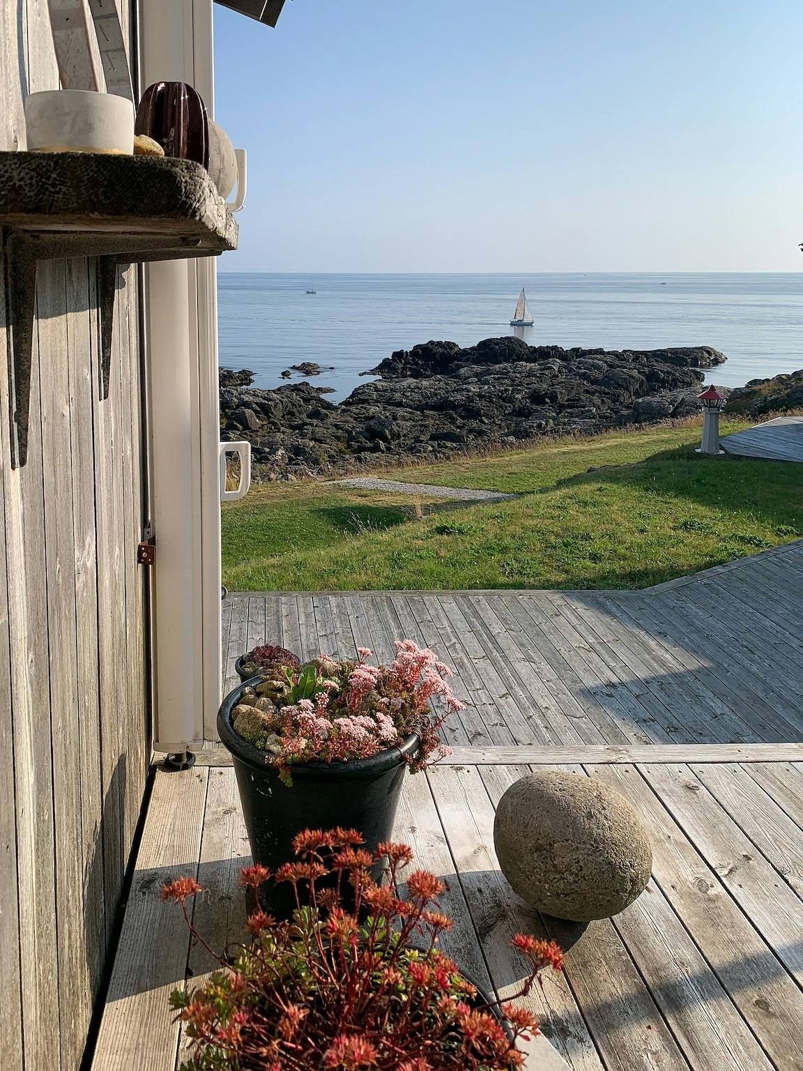 Genießen Sie die Meeresbrise in diesem architektonischen Schmuckstück in Eigersund