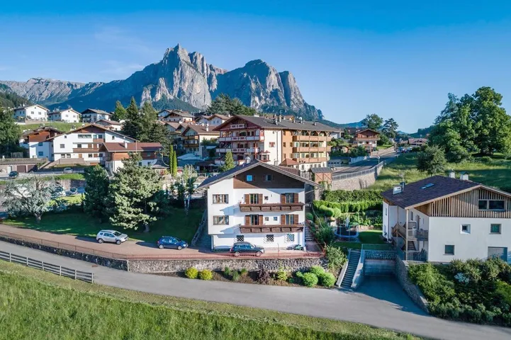 Apartamento de vacaciones para 7 personas, con jardín y vistas - 1