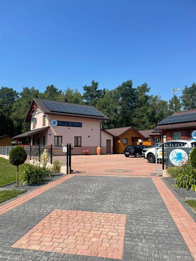 Three-Bedroom House in Bobolin, Powiat Sławieński