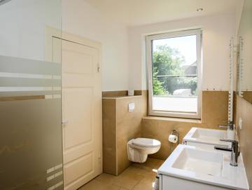 Ferienwohnung für 7 Personen, mit Ausblick und Garten in Bojendorf