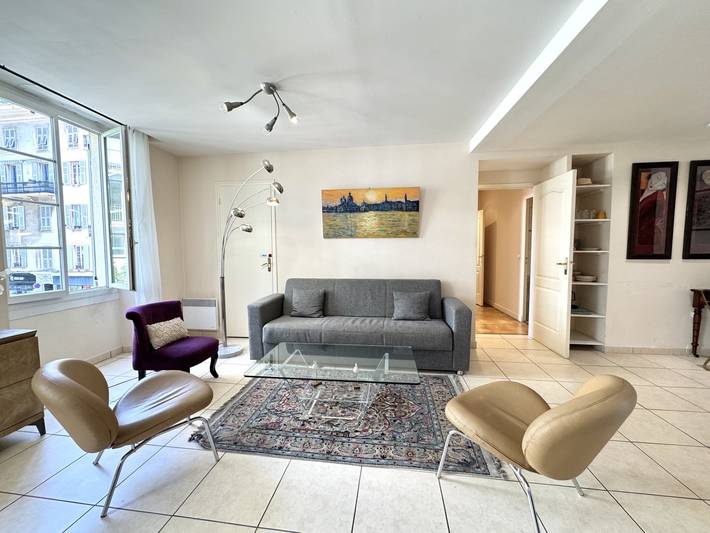 Gîte pour 4 personnes, animaux acceptés dans Place Massena