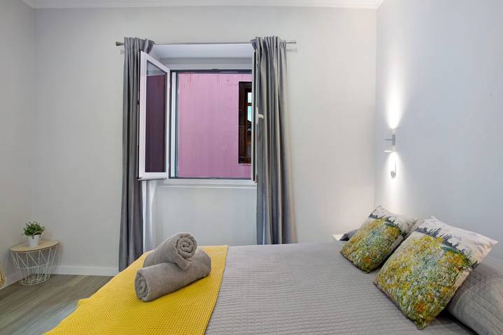 Appartement entier, Appartement 'Família Dória Nóbrega T0' avec Wi-Fi et Climatisation in Funchal (Sé), Île de Madère