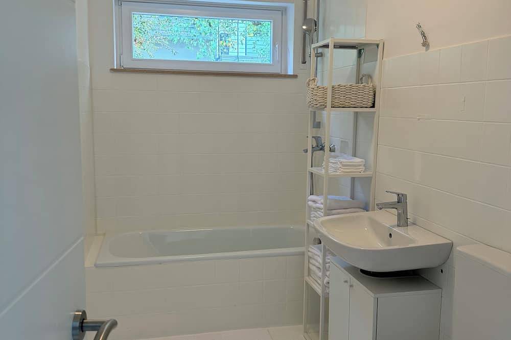 Taunus Paradies - Holiday home in the heart of nature. Pet friendly! in Wehrheim, Hochtaunuskreis