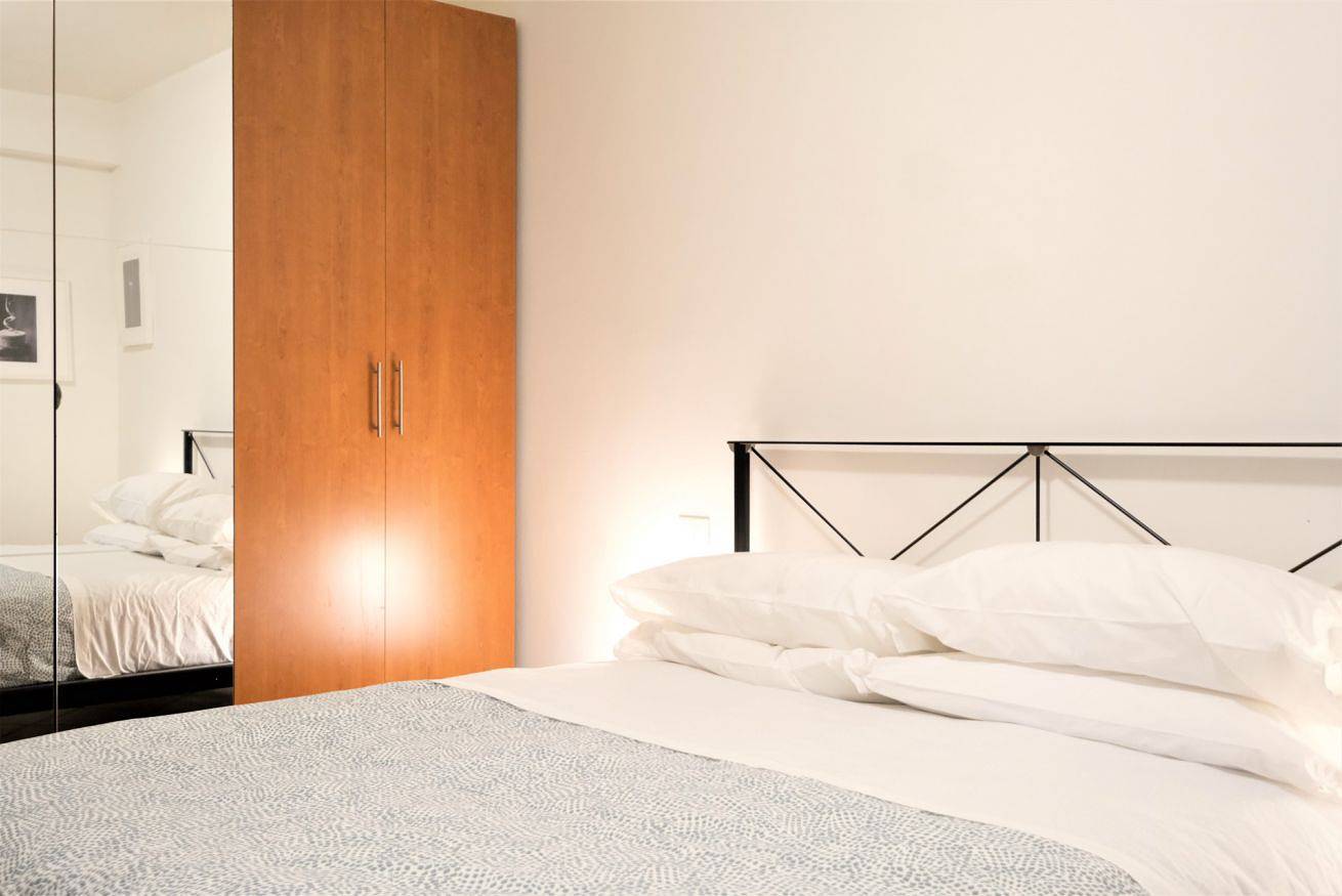 Entire apartment, Wine Apartments Florence Verdicchio in Florence, Florence Province