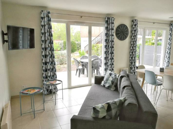 Location de vacances pour 8 personnes, avec piscine ainsi que sauna et terrasse à Parentis-en-Born - 2