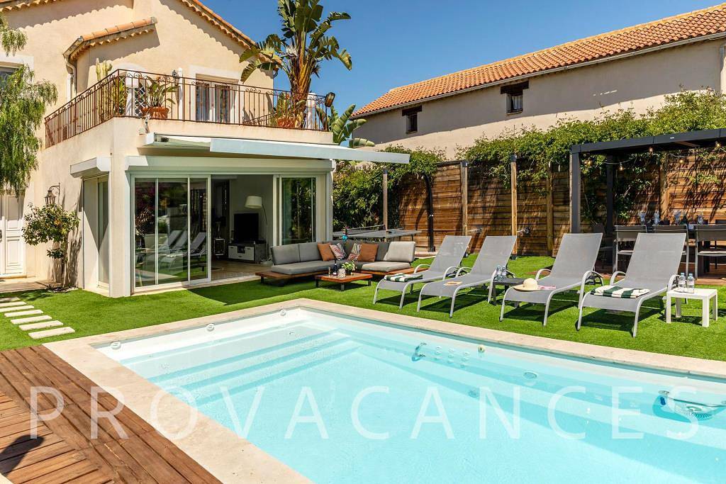 Villa pour 8 personnes avec jardin in Cagnes-sur-Mer, Côte méditerranéenne (France)