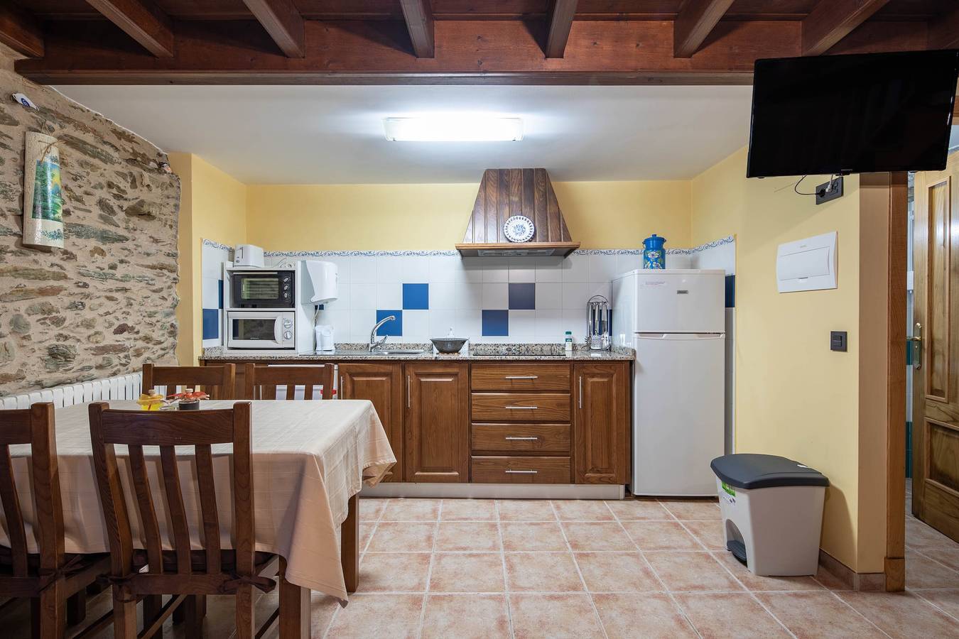 Casa rurale 'O Forno Do Curro- Casiña Da Noz' con vista montagna, piscina e Wi-Fi in Boboras, Ourense (comarca)