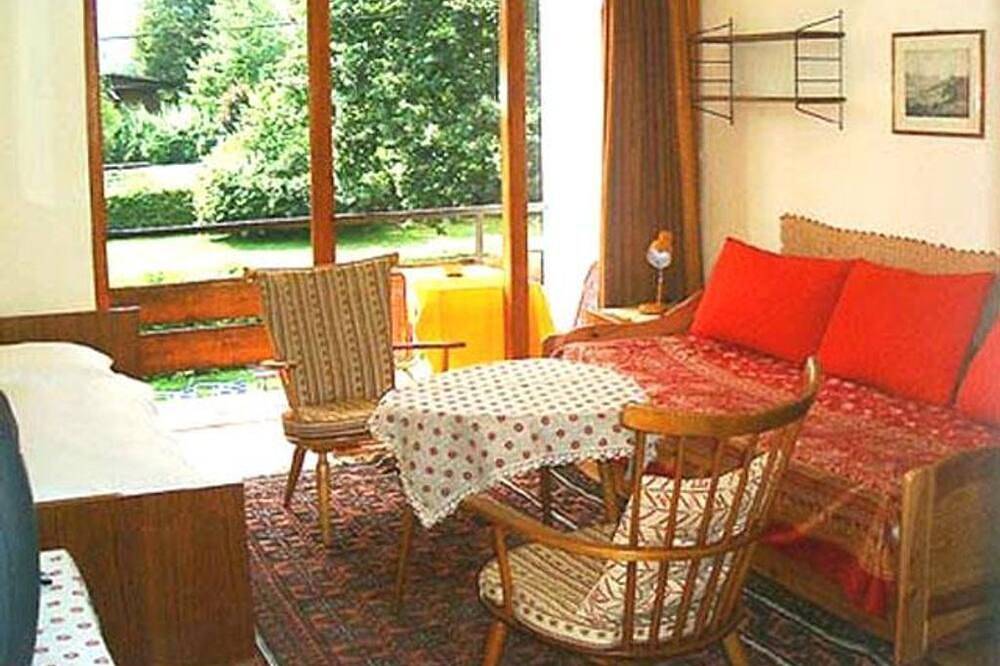 Ganze Wohnung, Appartement 3 - Gästehaus Bulfon in Steindorf am Ossiacher See, Bezirk Feldkirchen