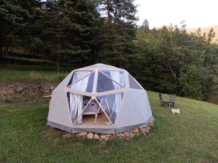 Tente pour 4 personnes, avec Jardin et Vue