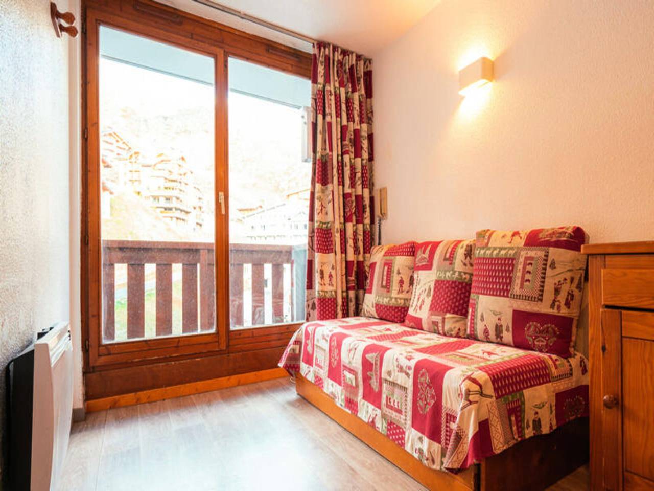 Ganze Wohnung, Ferienwohnung in Arolles in der Nähe von Skipisten in Val Thorens, Les Trois Vallées