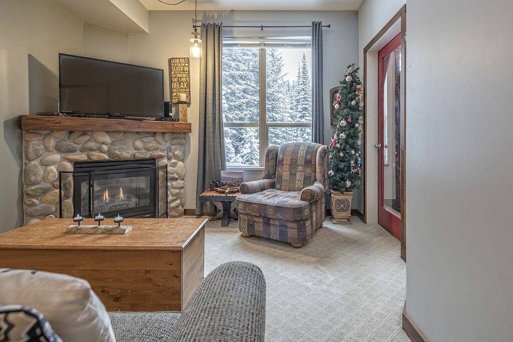 Ganze Wohnung, Schöne Erdgeschosswohnung - Ski in / out von der Tür - Pet Friendly in Silver Star