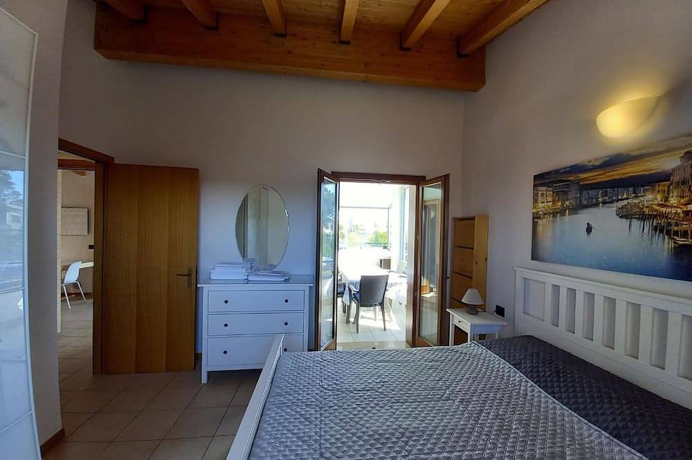 Ganze Wohnung, Charmante Wohnung in Colà mit Privatem Garten in Colà, Lazise