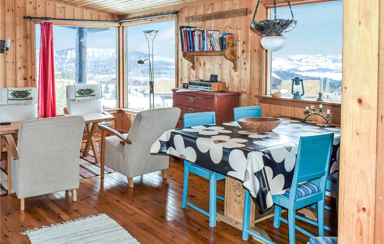 Ferienhaus für 6 Personen mit Garten in Gol