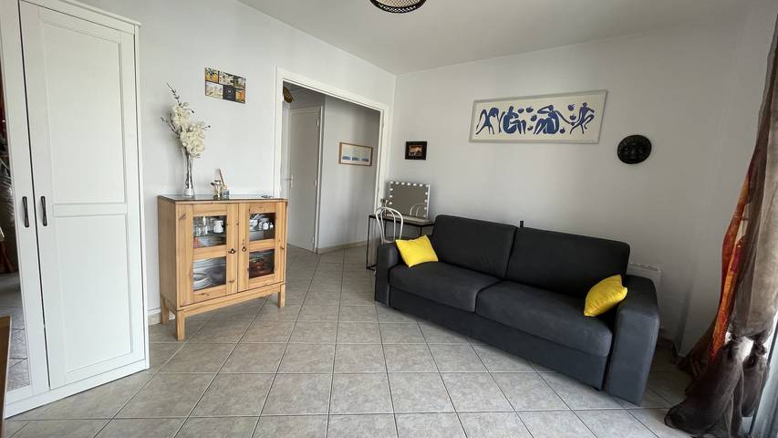 Gîte pour 2 personnes, avec balcon/terrasse dans Cinema Les Arcades Ales - 2