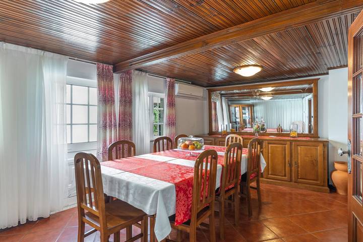 Holiday Home 'Casa D'Aldeia' with Mountain View, Wi-Fi and Air Conditioning in Rio Caldo, Gerês