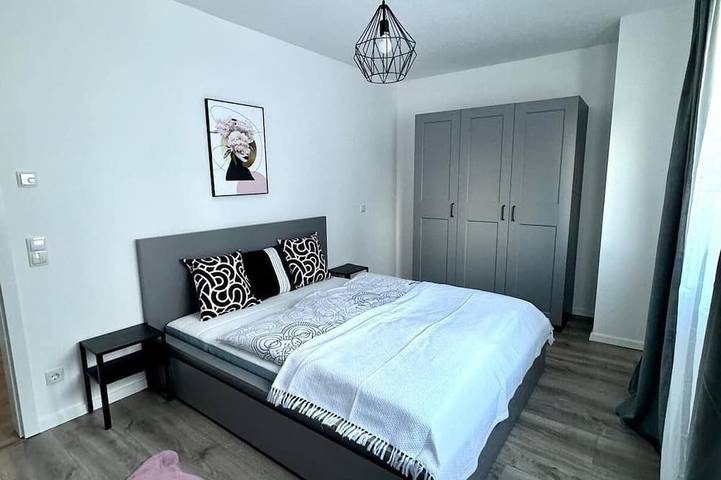 Ganze Wohnung, Centrical - Netflix - Queensize Bed in Bruchsal, Kraichgau