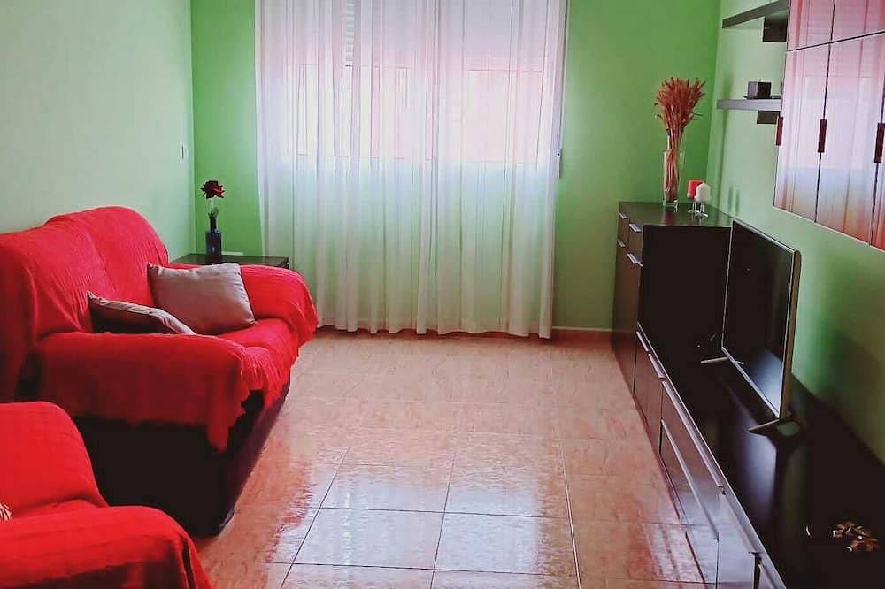 Apartamento entero, Relax in this calm, centrally located space great for couples or family getaways in Golf Resorts Murcia, Fuente Álamo de Murcia