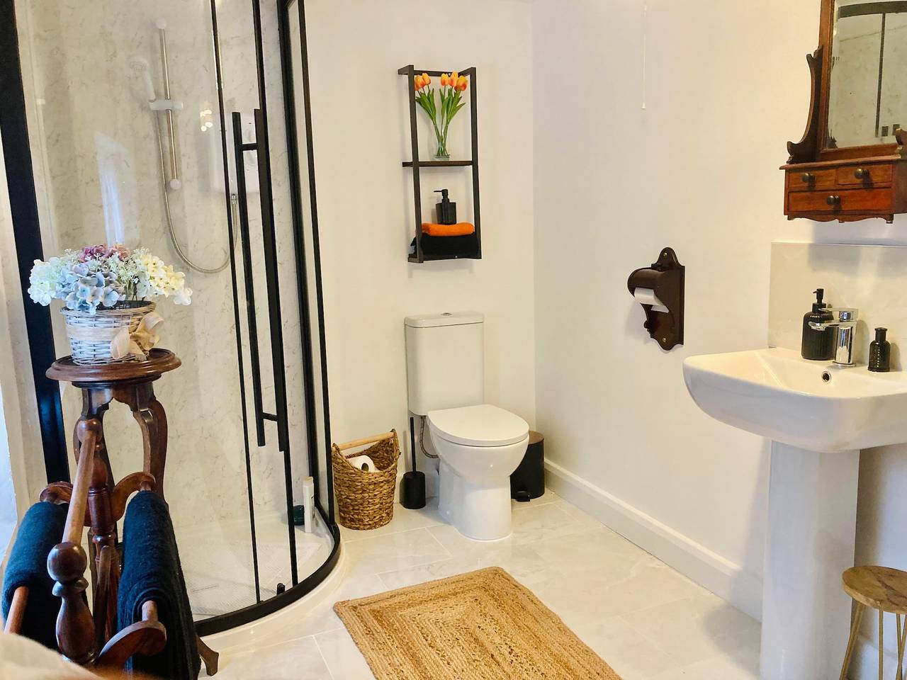 3 Bed Barn - Sleeps 4 - Parking - Golf - Alpacas in Derry, Comté de Londonderry