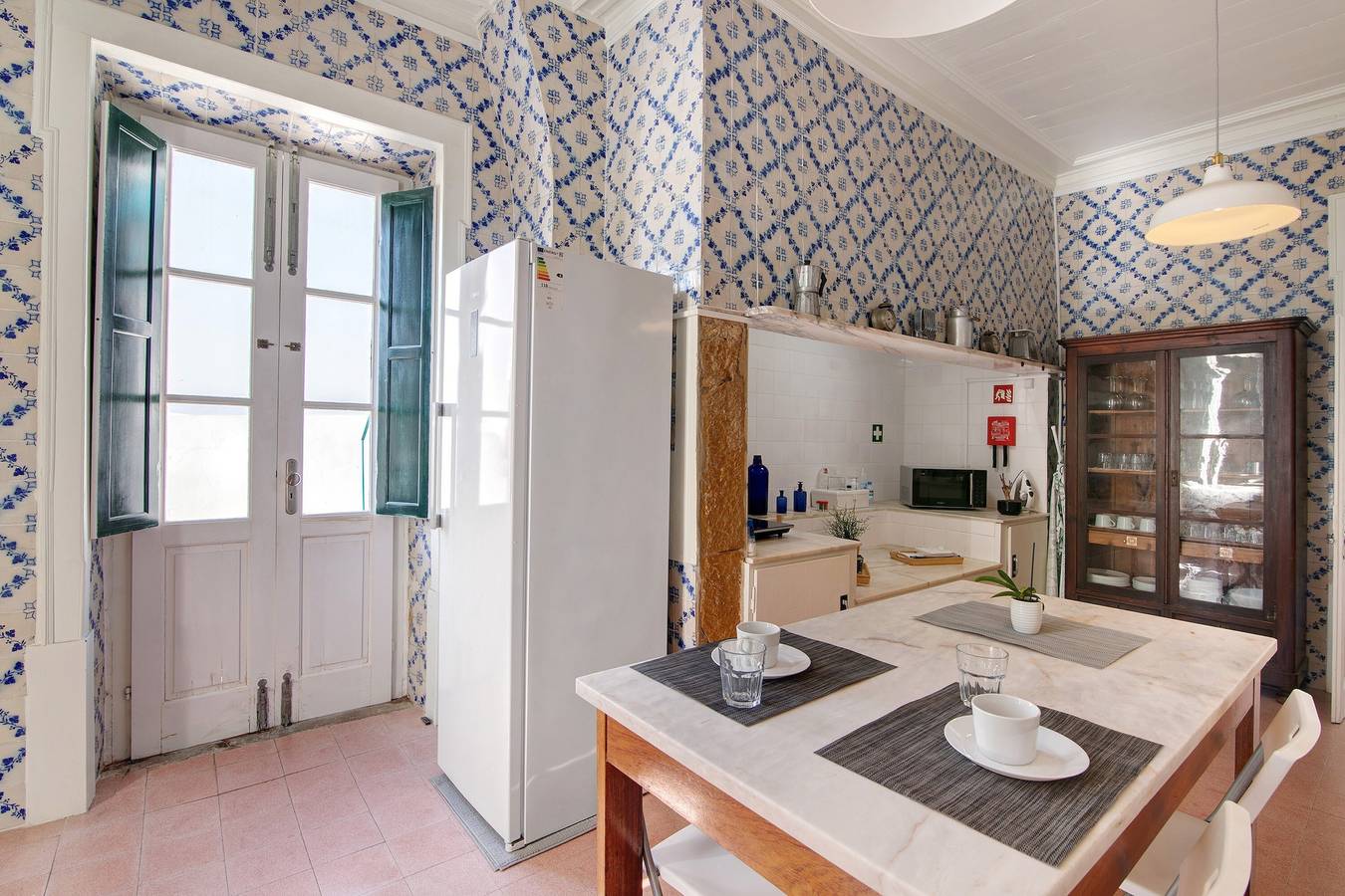 Kamer 'Quarto 7' met gedeeld terras, Wifi en airconditioning, foto 13