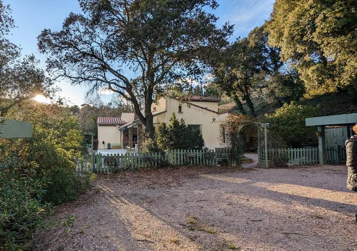 Maison de vacances pour 12 personnes, avec piscine ainsi que vue et jardin, animaux acceptés