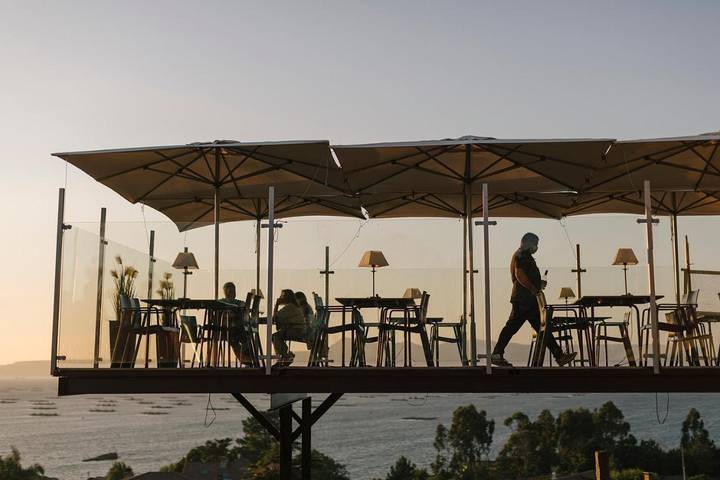 Apartamento para 2 personas, con terraza además de piscina y vistas, Se admiten mascotas en O Grove