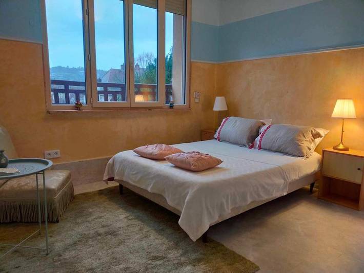 Gîte pour 2 personnes, avec terrasse et jardin, animaux acceptés à Cusset - 3