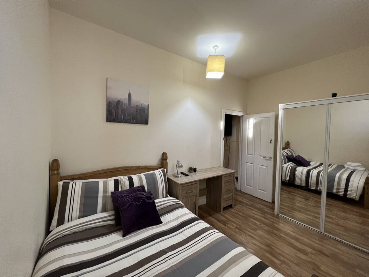Appartement de vacances entier, Lovely Twin 2-Flats Condo In Aberdeen-No Party in Aberdeen, Aberdeenshire