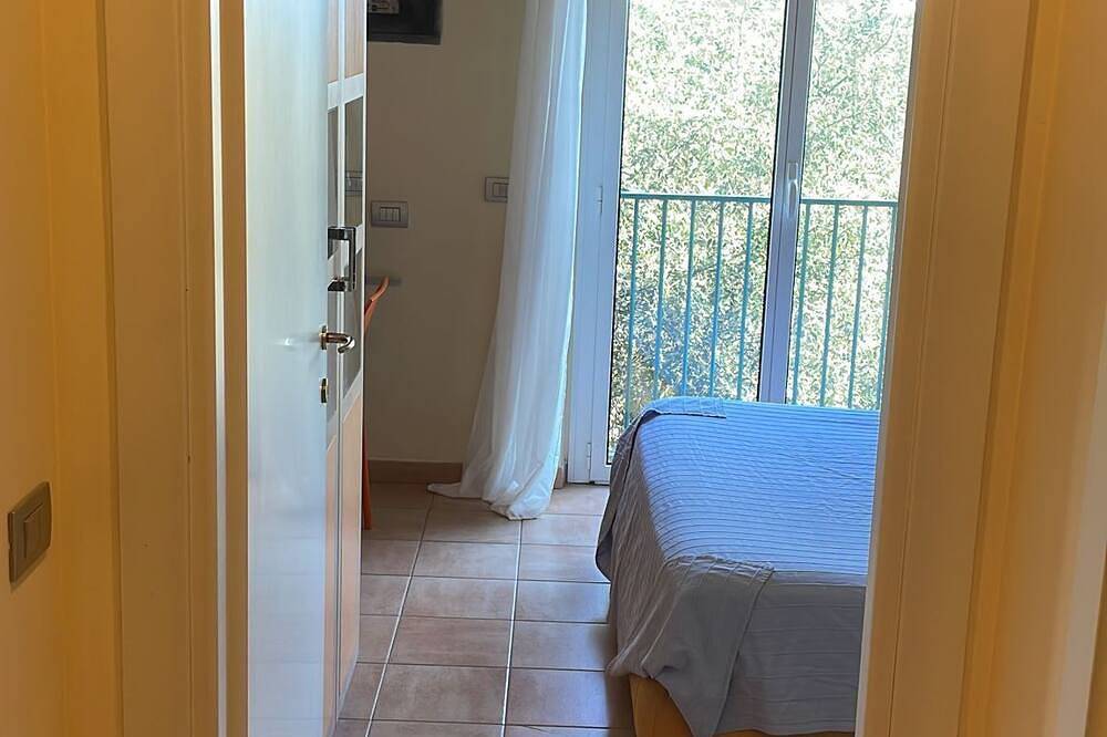Geheel appartement, Tristan Holiday House in Infernetto, Rome