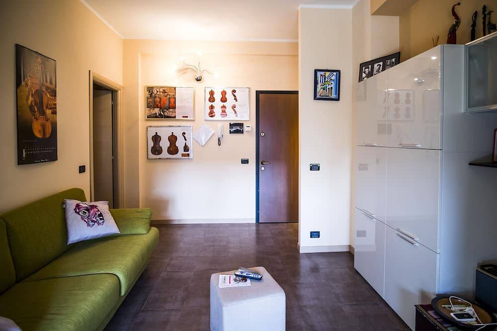 Entire apartment, Violins And Music Apartment In Downtown Cremona - At Antonella'S House - in Cremona, Cremona Province