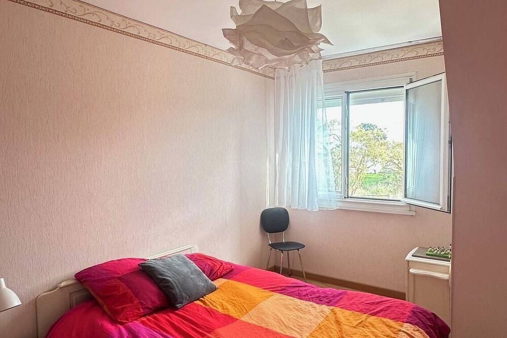 Family home in Gâvres, beach 150m away, comfort and relaxation, sleeps 6. in Gâvres, Côte des Mégalithes