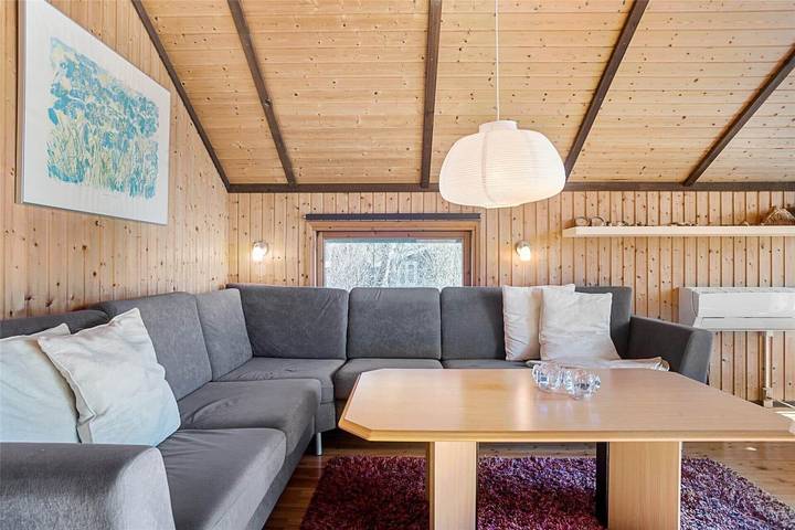 Ferienhaus für 6 Personen, mit Terrasse in Råbylille Strand - 2