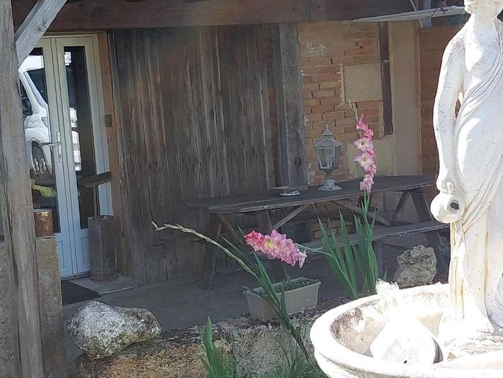 Location de vacances pour 2 personnes, avec jardin et balcon à Lesparre-Médoc - 2