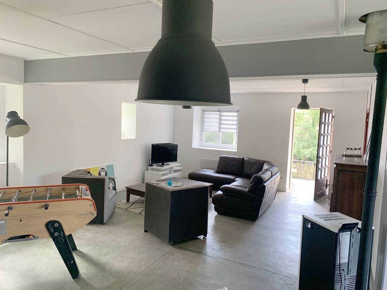 Appartement entier, Gîte Puy de Dôme « Loft 120 m² » in Châtel-Guyon, Parc naturel régional des Volcans d'Auvergne
