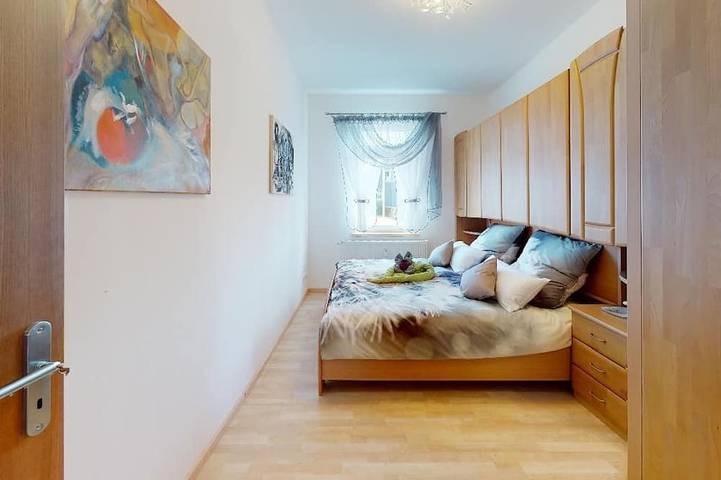 Ferienwohnung für 4 Personen, mit Balkon und Garten in Sonneberg - 3