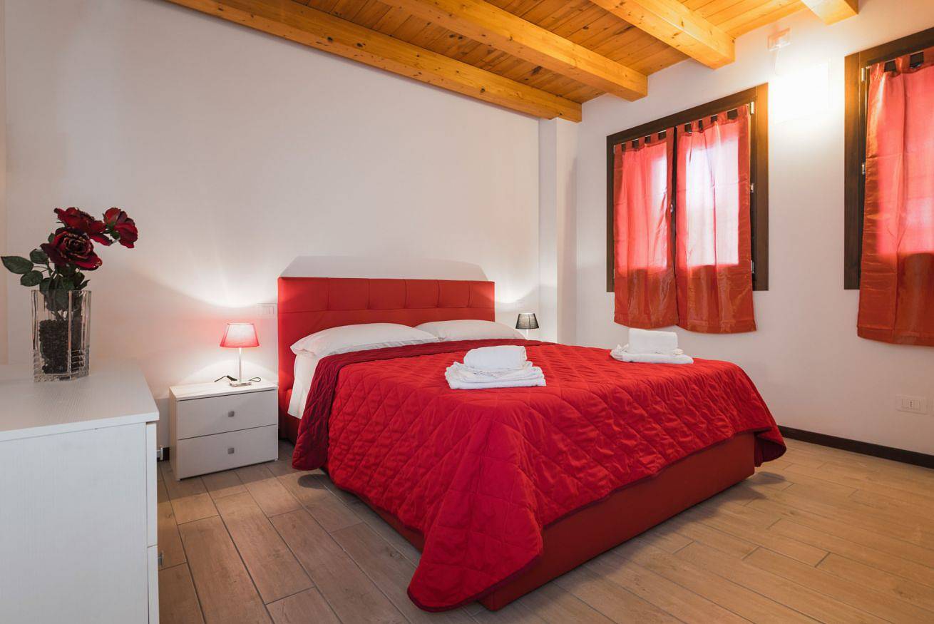 Ganze Wohnung, Ferienwohnung für 6 Personen in Centro Storico, Verona