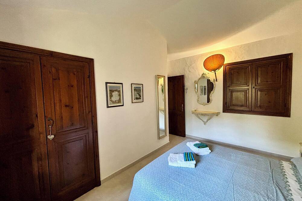 Beautiful villa in a pine-wood 150 m from a white sandy beach in Cala Liberotto, Orosei