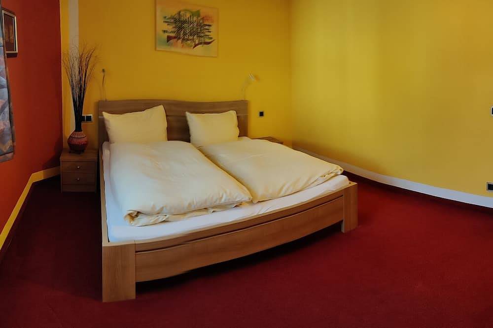 Großzügiges Ferienhaus für 9 Personen mit Sauna und Kellerbar in Kirchberg in Kirchberg in Tirol, Hohe Salve