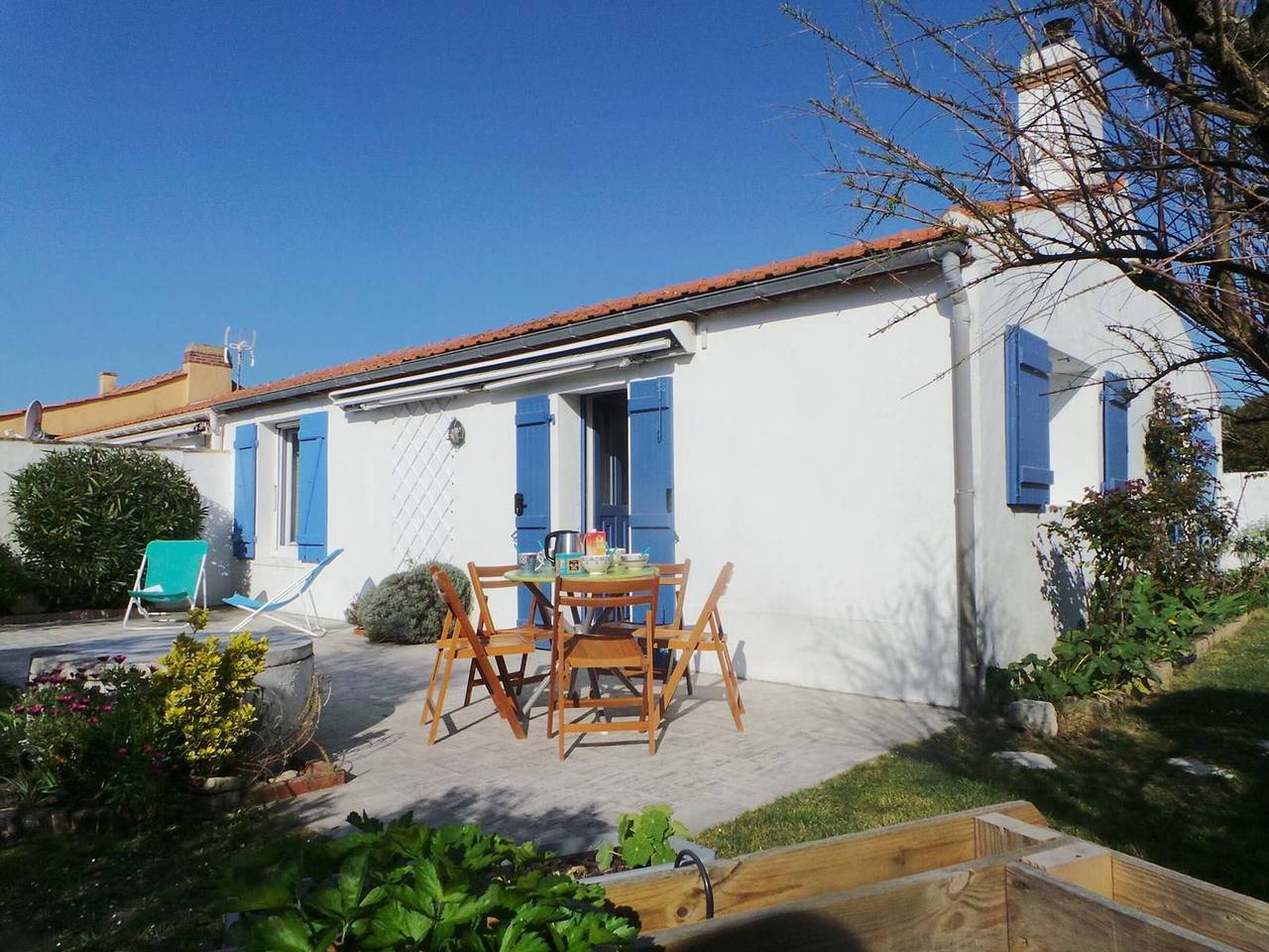 Maison rénovée 3 pièces avec jardin clos, à 700m des plages et 400m du centre de l'Épine in L'Épine, Noirmoutier