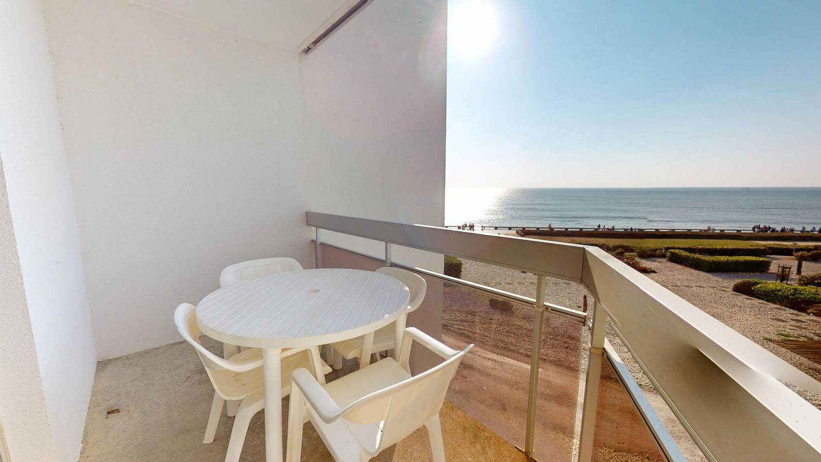 Appartement entier, Océanide - Vue mer panoramique à 50m de plage in Saint-Gilles-Croix-de-Vie, Vallée de la Loire