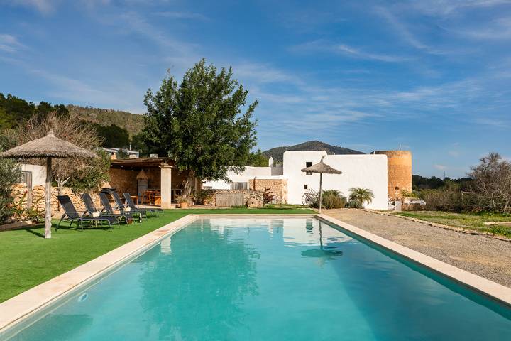 Villa für 10 Personen, mit Garten und Terrasse - 1